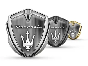 Maserati Emblema Metallico Badge Look Tuning Dettaglio Lucido
